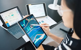 Which Key Economic, Social, and Regulatory Factors Are Driving Current Trends in Montana's Local Property Markets?